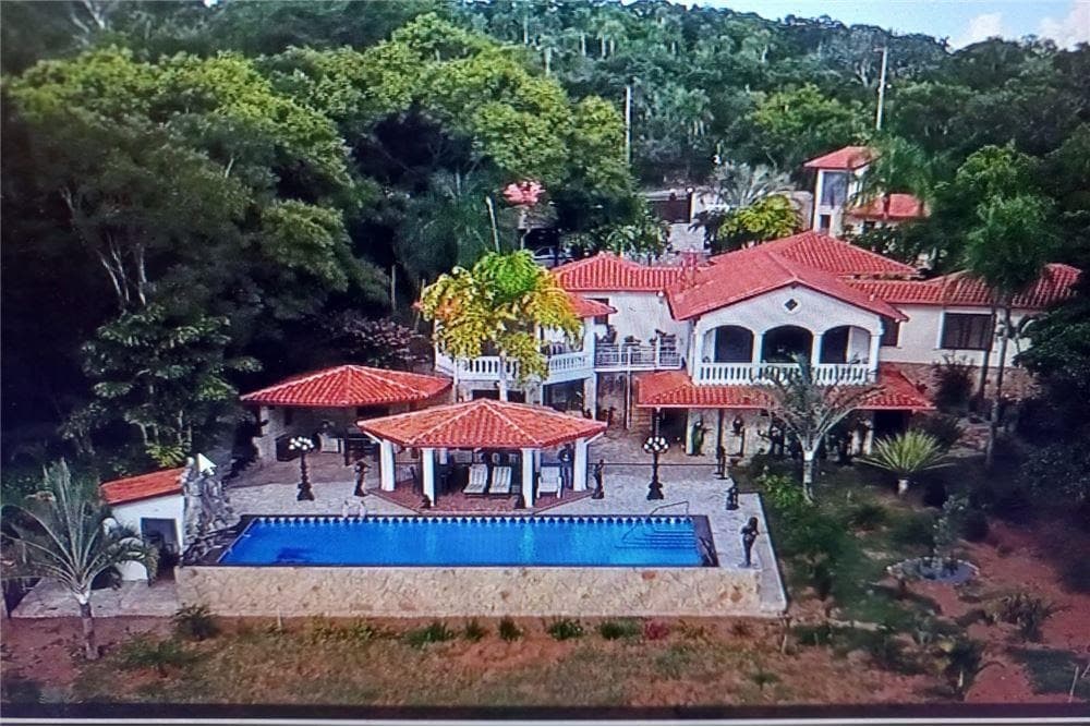 VENDO CASA COLONIAL EN SAN BERNARDINO CON VISTA AL LAGO
