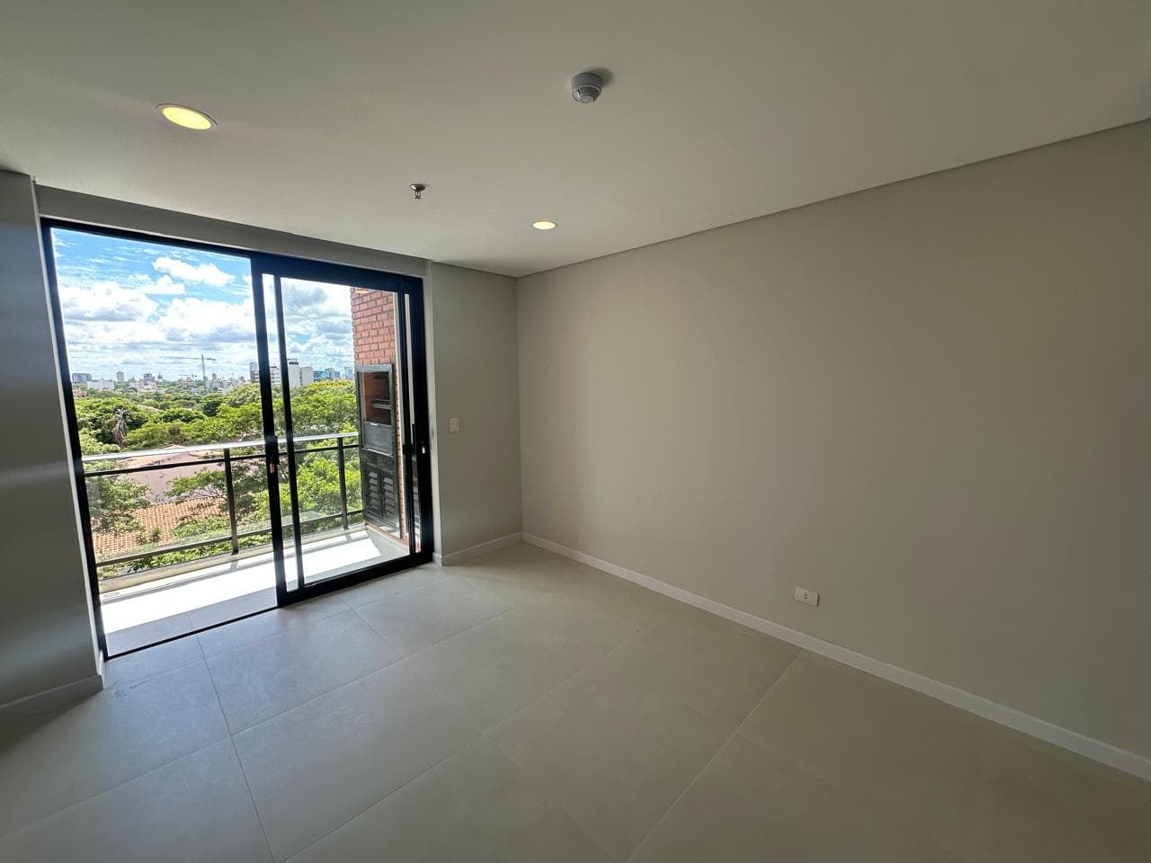En venta departamento de dos dormitorios en Villa Morra – 2