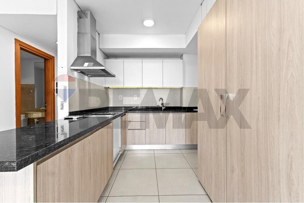 VENTA DEPTO 2 HABITACIONES - CHATEAU TOWER – 2