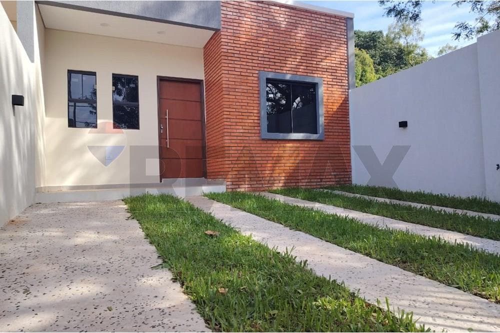 Casa - Venta - Ñemby, Central, Paraguay