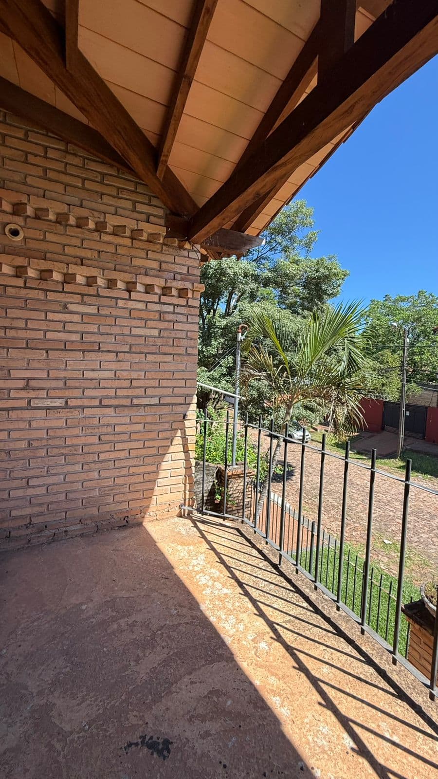 VENDO CASA DE DOS PLANTAS EN LA CIUDAD DE LAMBARE BARRIO SAN ANTONIO – 3