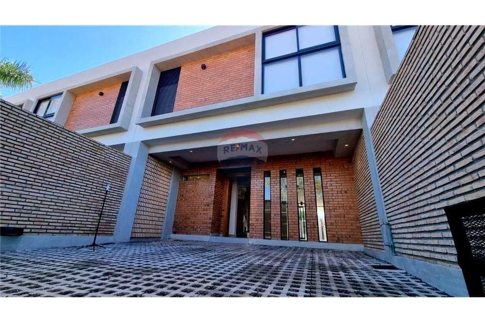 ALQUILO DUPLEX A ESTRENAR EN LUQUE - LOMA MERLO