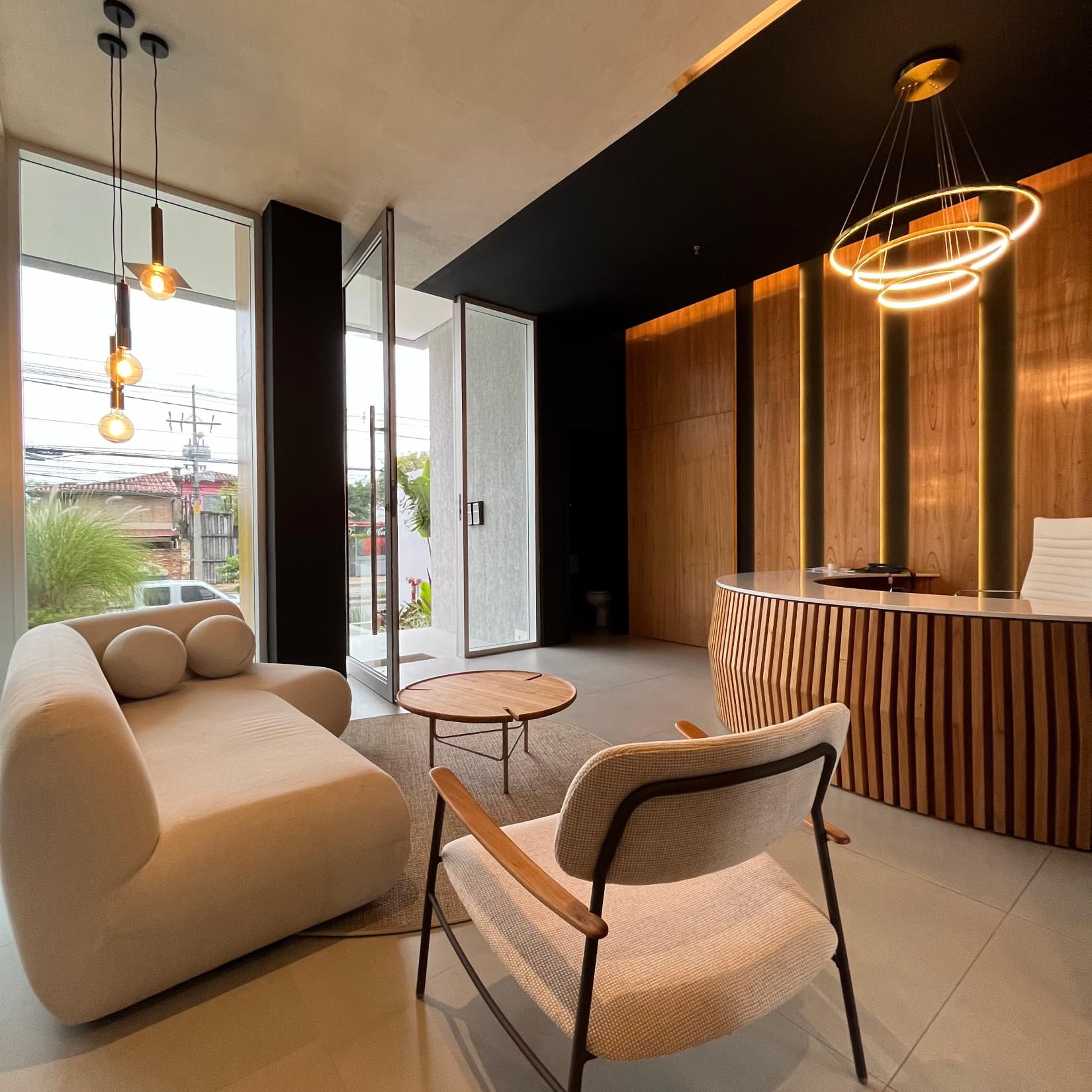 Alquilo Departamento en Edificio Horizon Tower - Barrio Jara