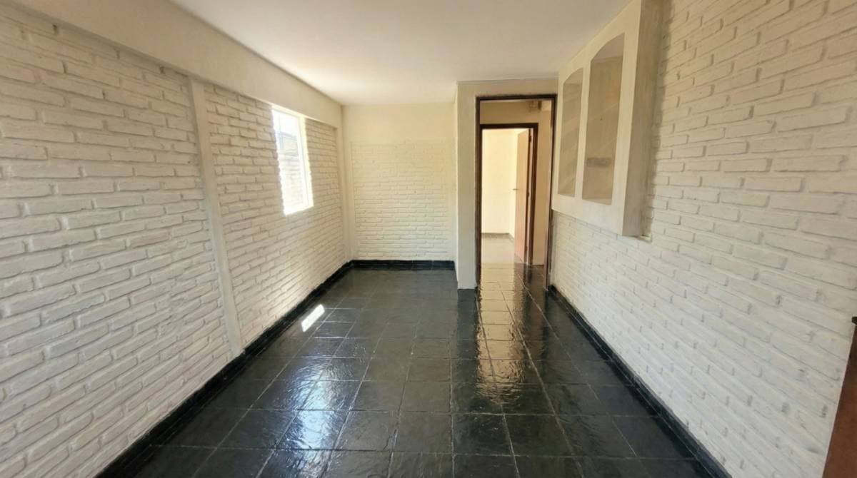 Vendo propiedad en Villa Adela Luque (Z/ Supermercado Los Jardines) – 3