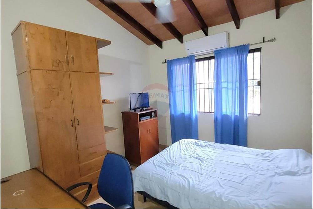 VENTA CASA EN LUQUE ZONA MUNICIPALIDAD – 3