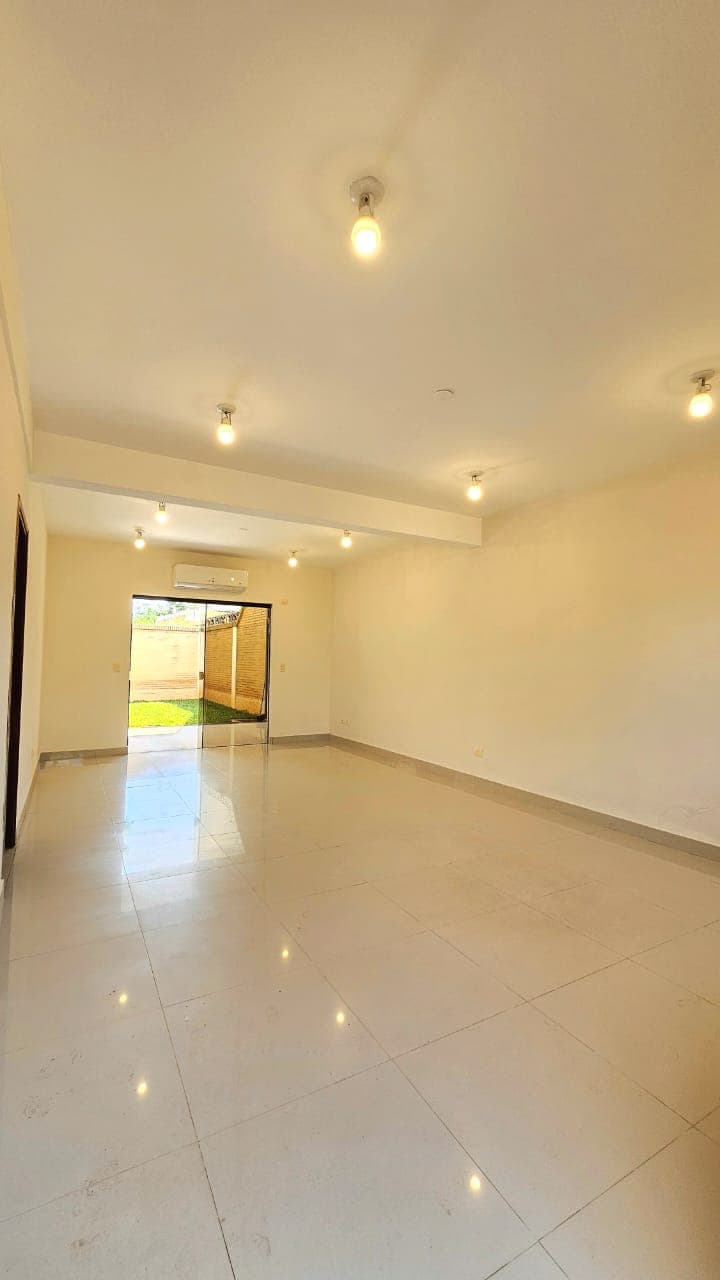 ALQUILER DE DUPLEX EN ZONA RAKIURA LUQUE – 3