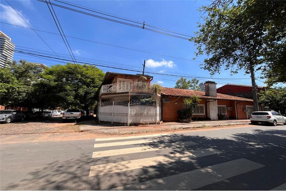 Oficina en Ykua Sati z/ Paseo la Galería – 2