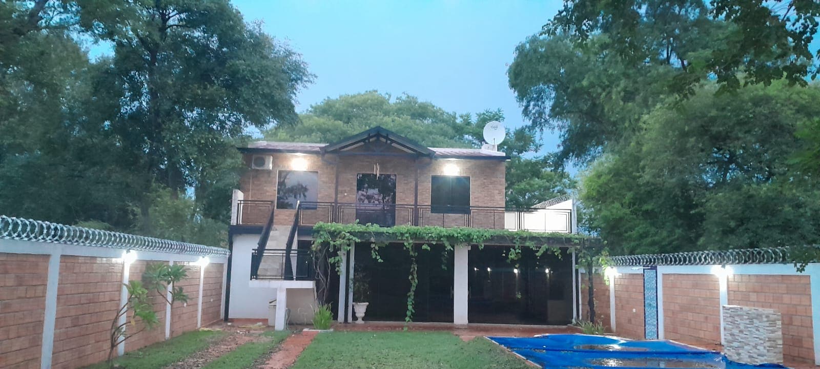 Hermosa Casa Quinta En Limpio - Baja de precio