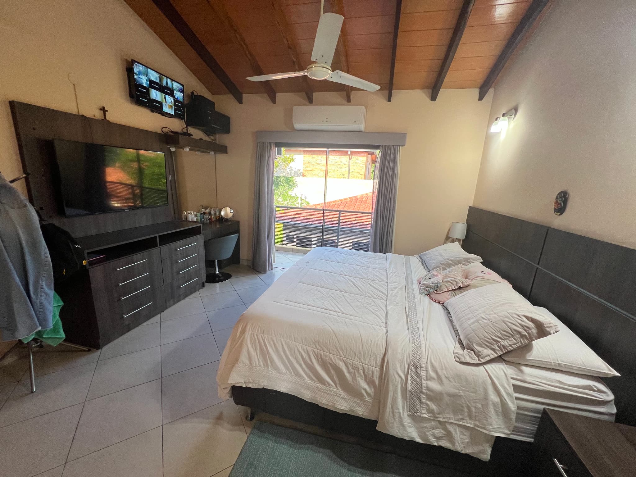 VENDO CASA EN LA CIUDAD DE LAMBARE EN BARRIO MBACHIO – 3