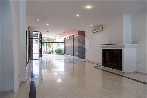 Vendo Hermosa Casa de 5 habitaciones en Asunción Bº Herrera – 2