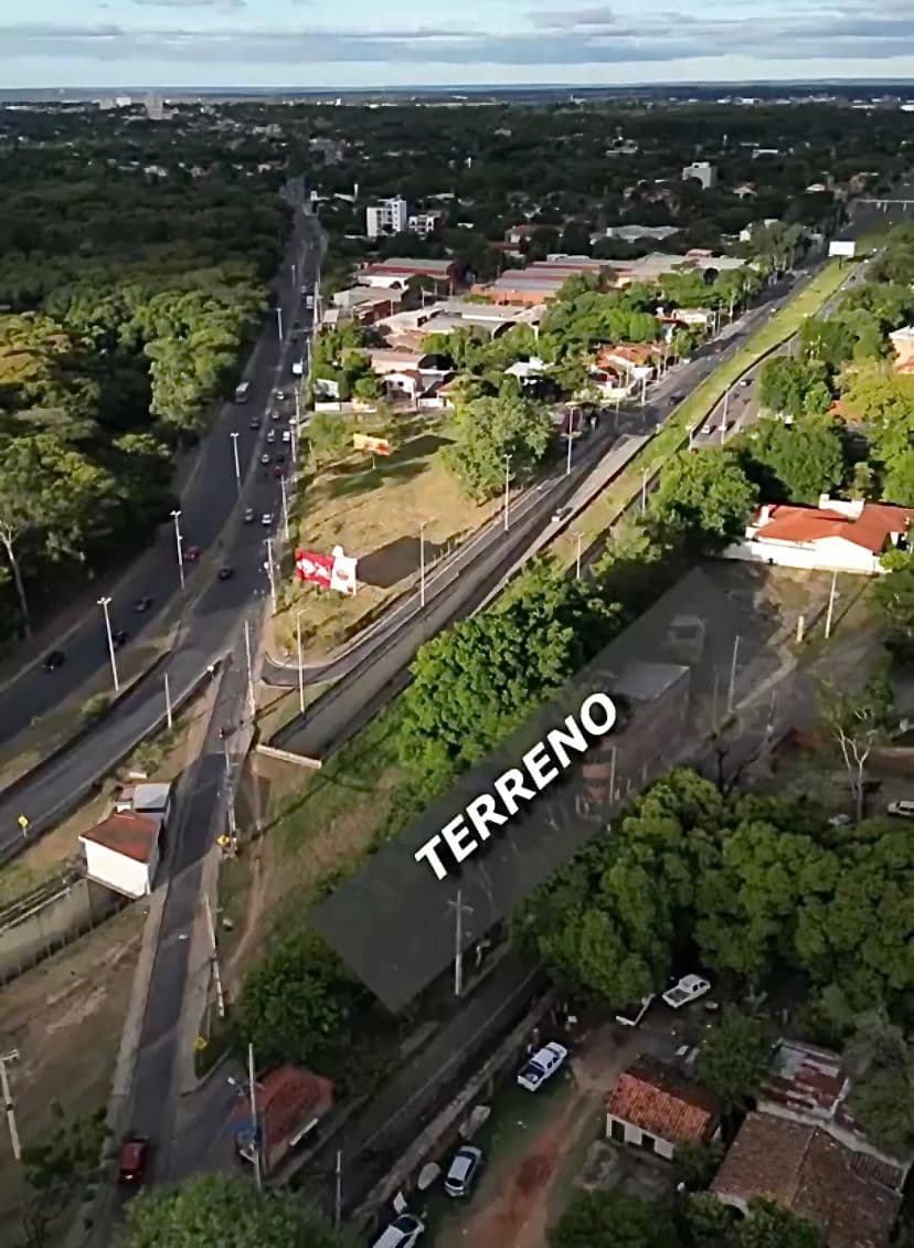 VENDO TERRENO EN ESQUINA - AV. ÑU GUASU