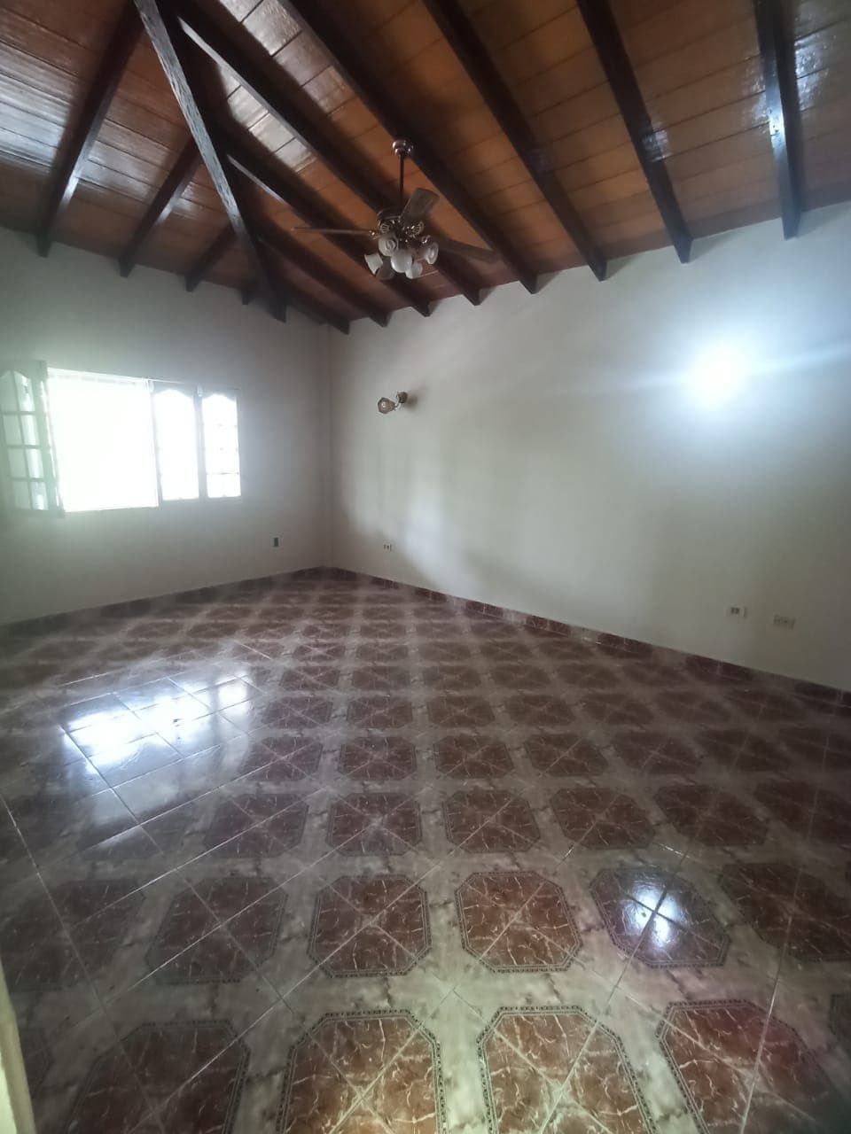 ALQUILO CASA EN LAMBARE – 2