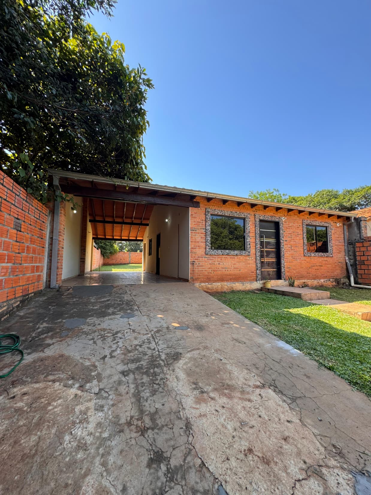 EN VENTA CASA EN MORA CUE - LUQUE