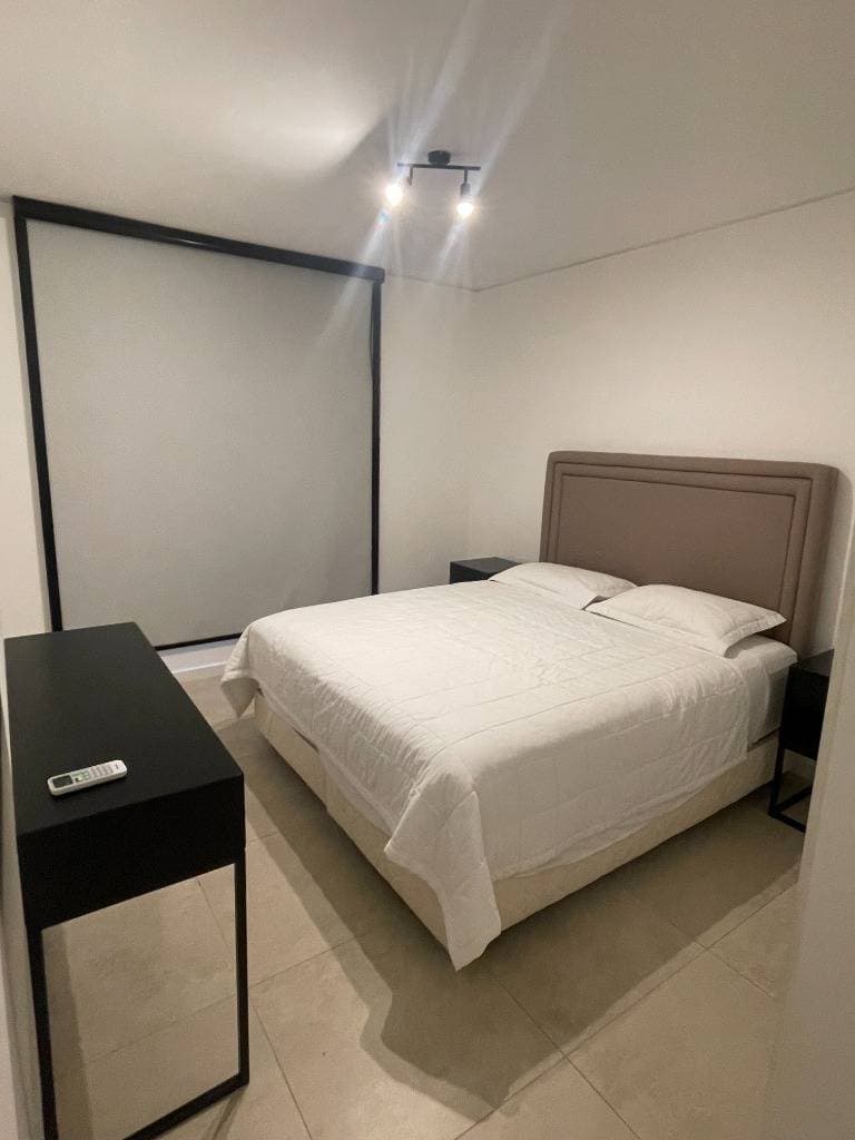 Alquilo depto de 2 dormitorios Edif. FEEL – 2