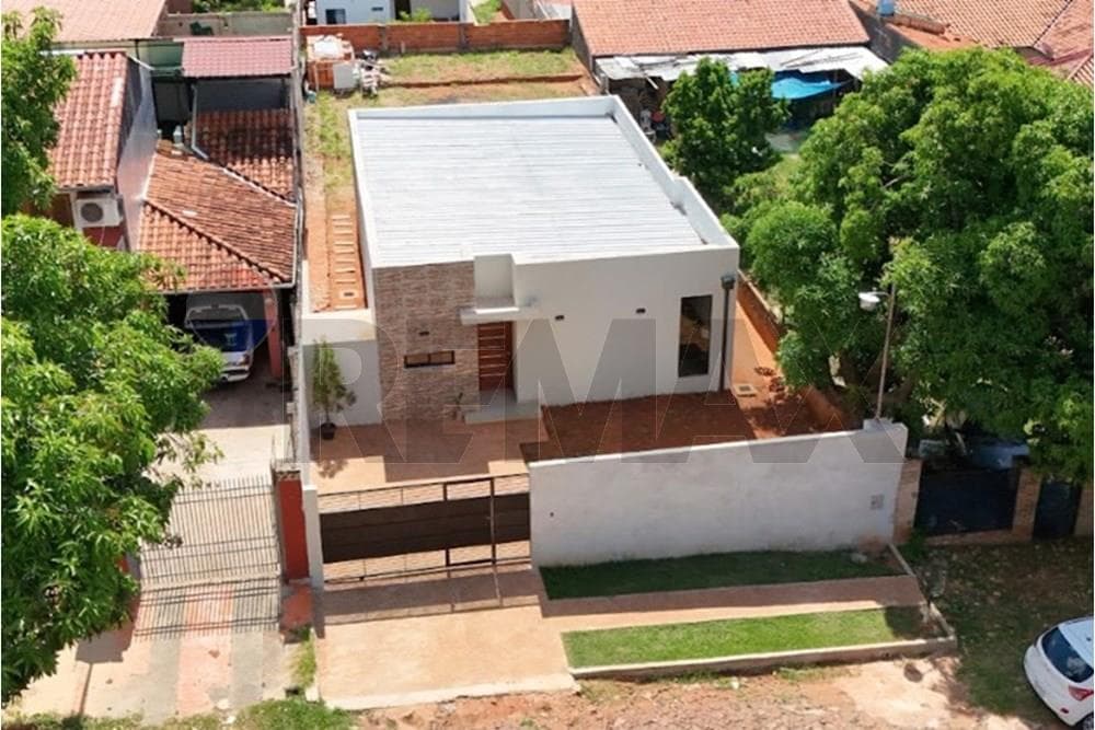 CASA EN LAMBARE DISPONIBLE