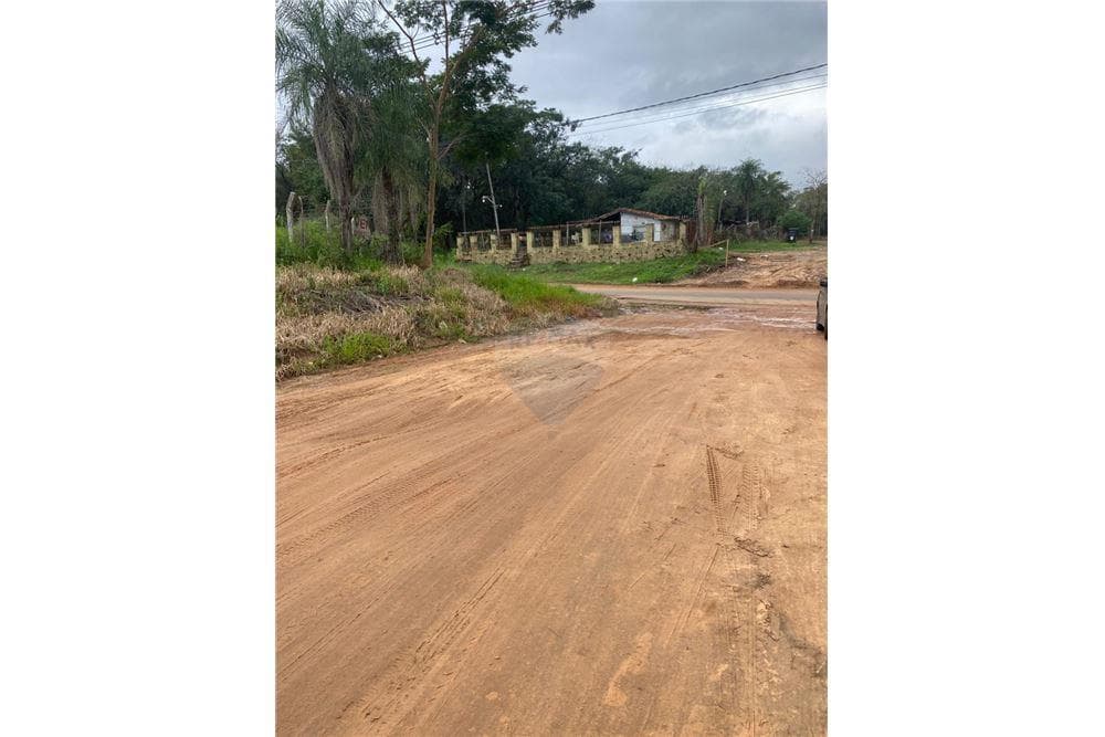 Terreno en esquina – Luque, zona Ykua Karanda'y – 2
