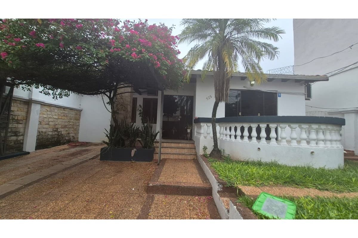 Alquilo Casa En Zona Kennedy, Lambaré – 3