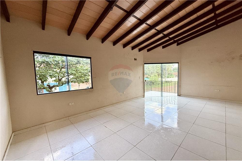 Alquilo Casa Con Salones Comerciales !! – 2