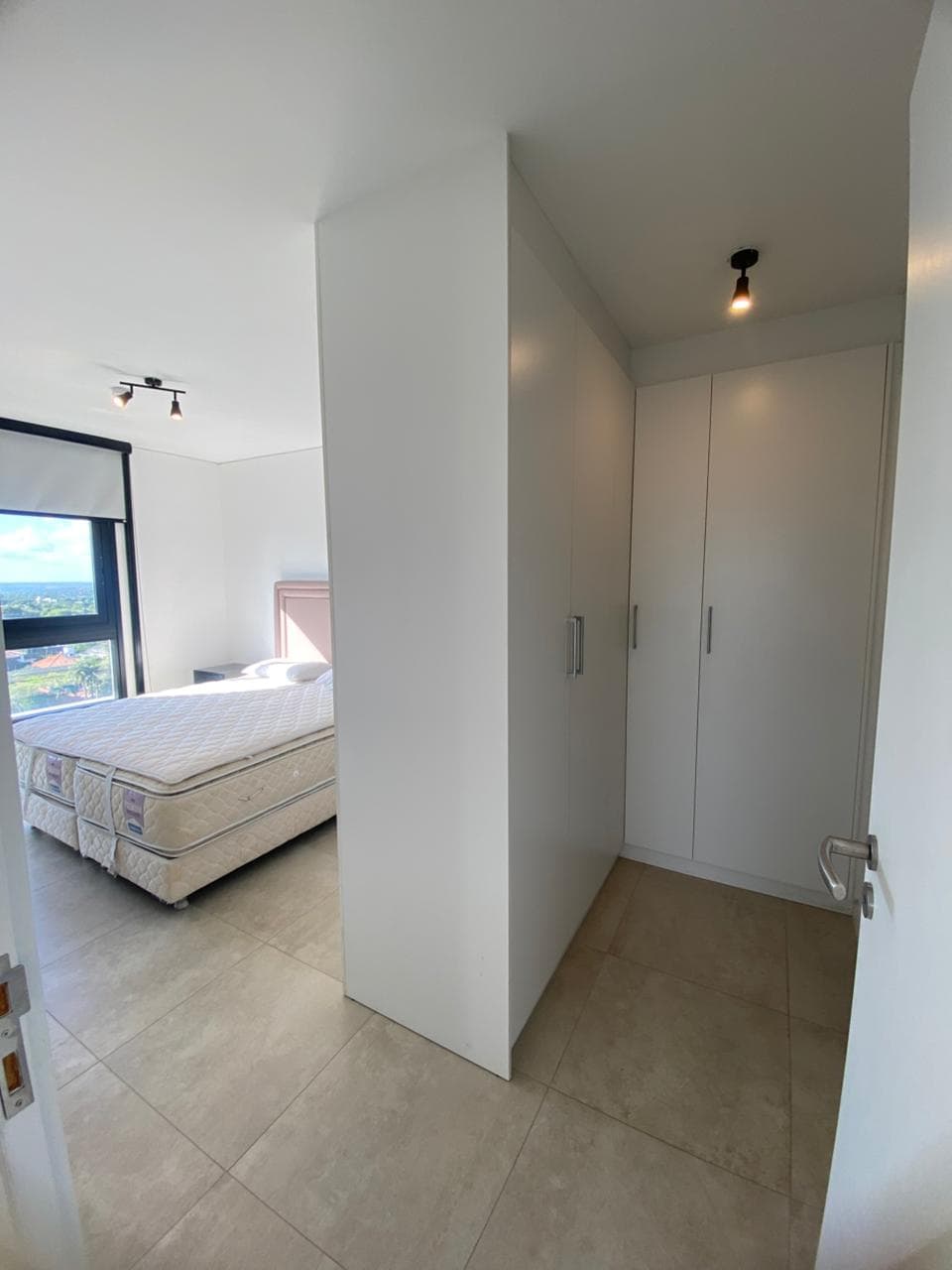 ALQUILO DPTO. DE 2 HAB. AMOBLADO EDIFICI FEEL MBURUKUJA – 3