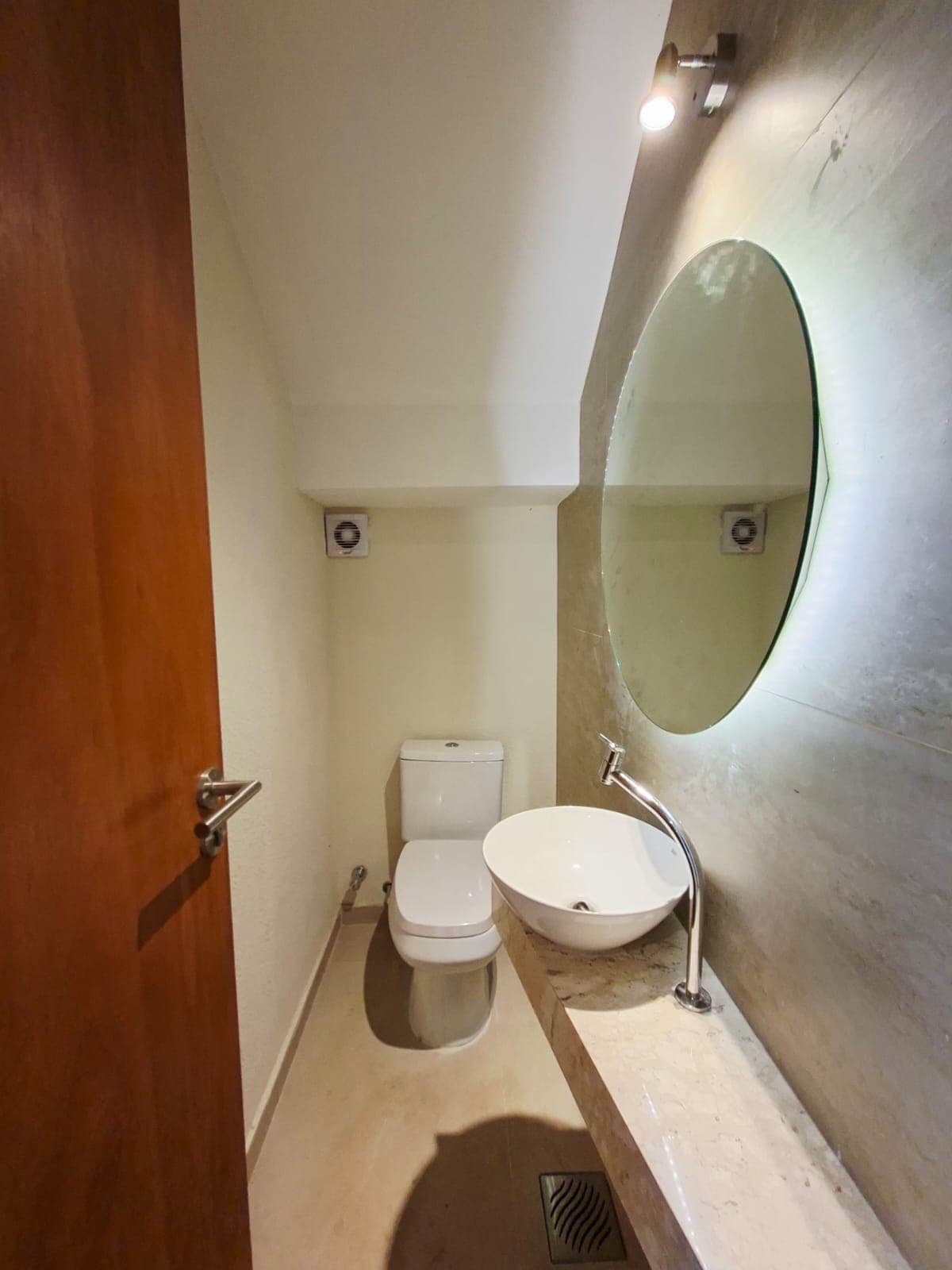 Dúplex En Venta A Estrenar, Zona Residencial, Barrio Villa Aurelia. – 3