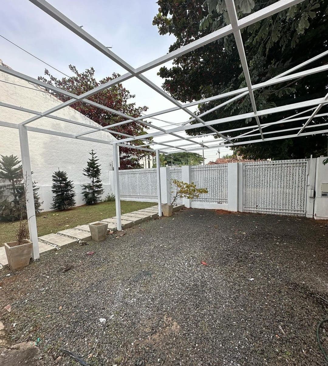 Vendo Amplia y Cómoda Propiedad en Asunción, Zona Santísima Trinidad – 2