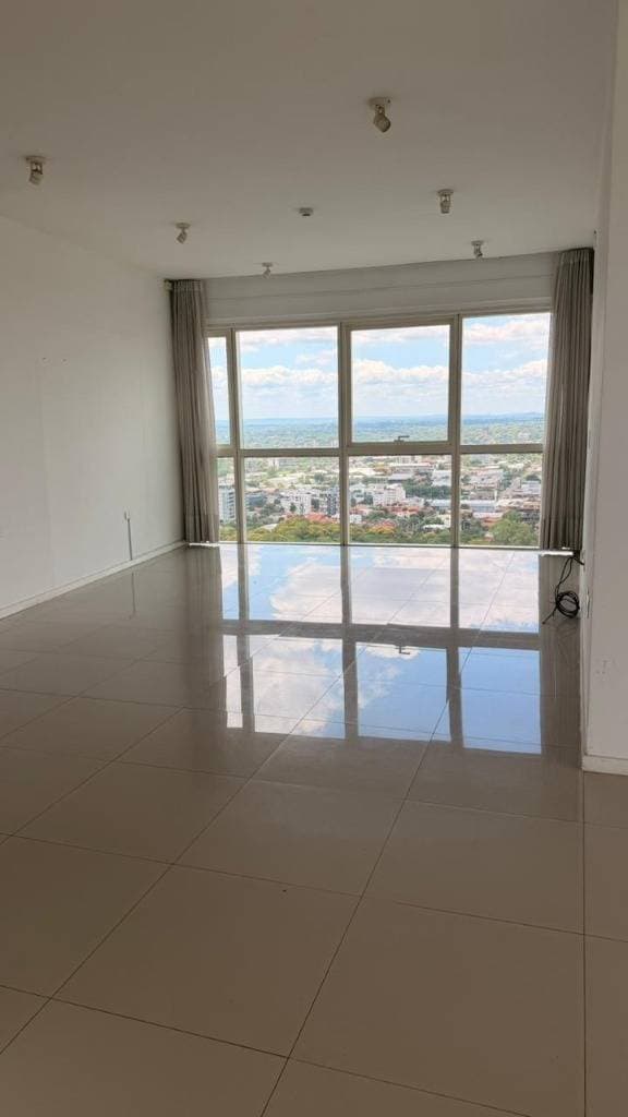 ALQUILO PENTHOUSE EN THE TOWER – 3