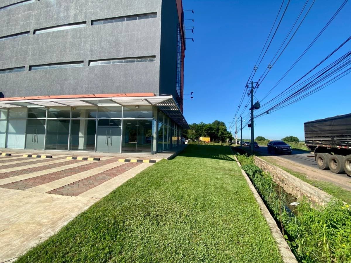 ALQUILER DE SHOWROOM 290 m² – 2