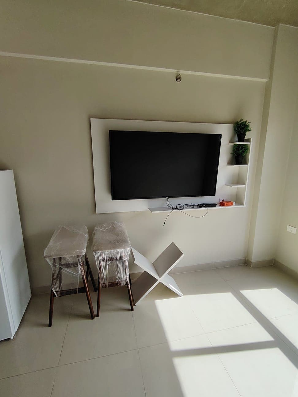 Monoambiente amoblado en alquiler en Edificio Zuba 2 – Fernando de la Mora – 3