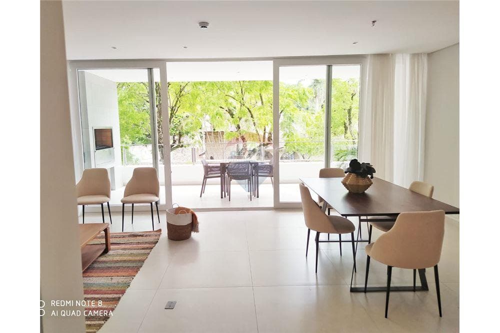 Alquilo lujoso departamento zona Goethe Schule