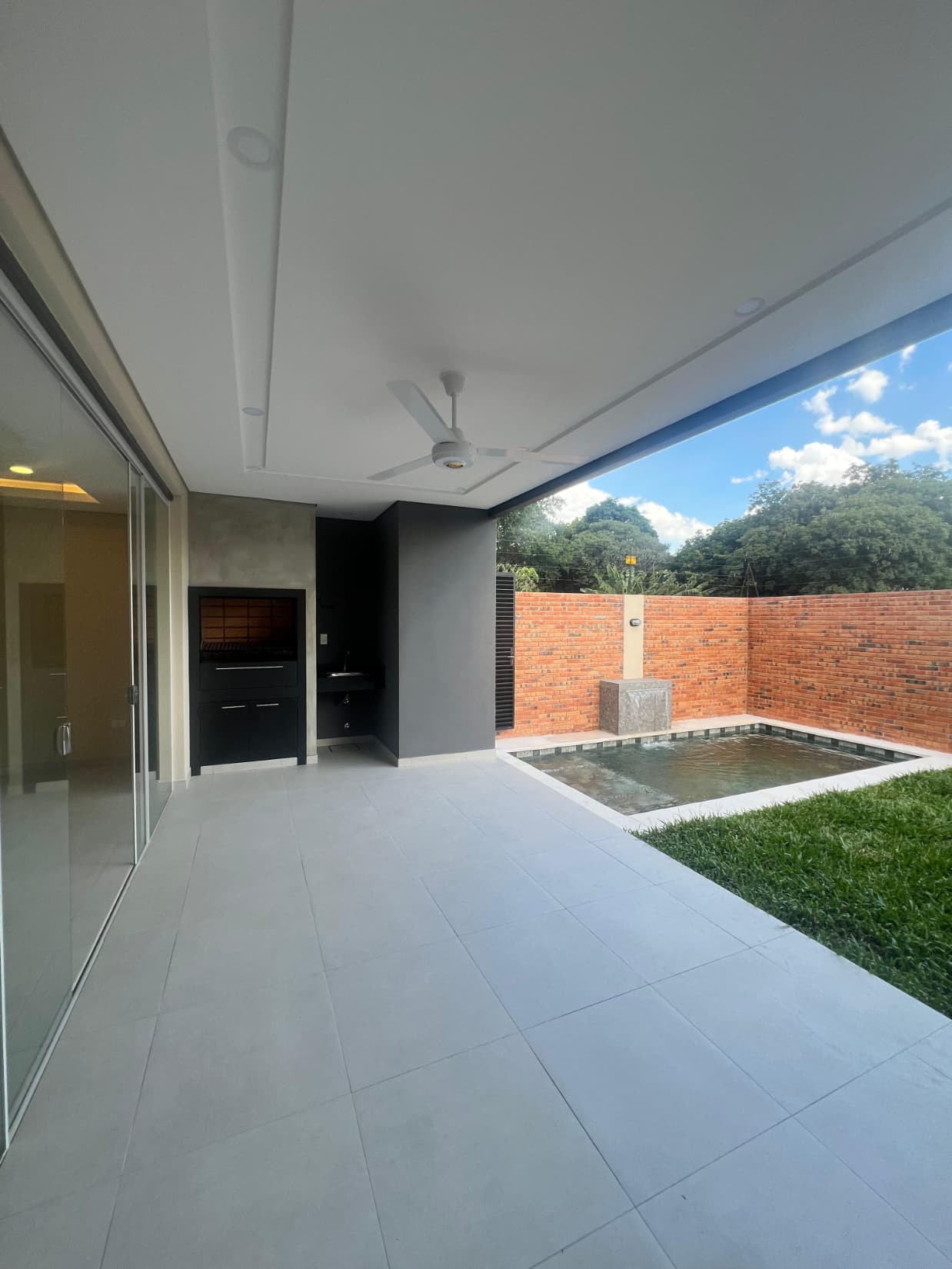 ALQUILO DÚPLEX PREMIUM EN JARDÍN DE ORO - LUQUE – 2
