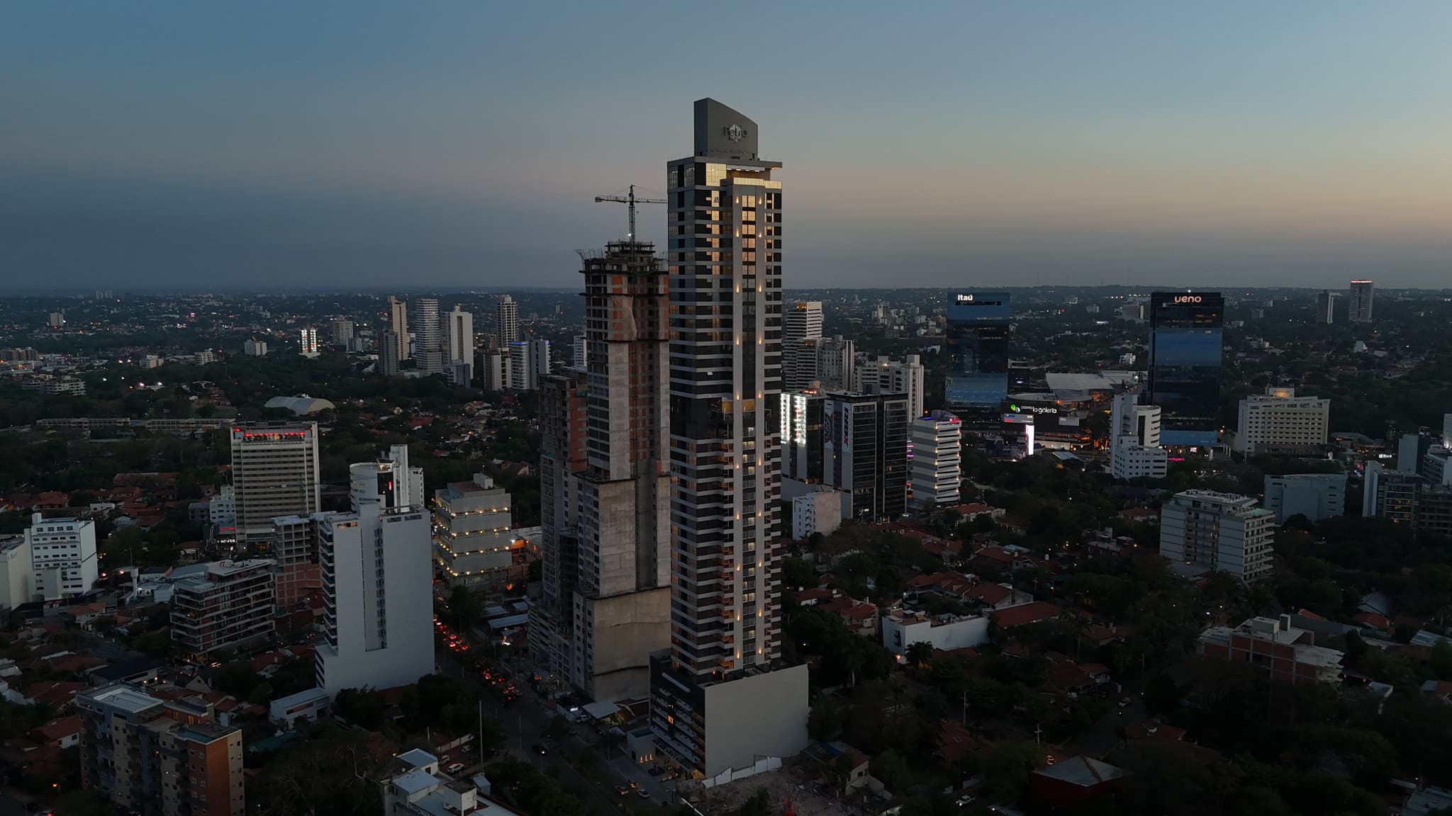 Alquilo 2 habitaciones amoblada a estrenar
