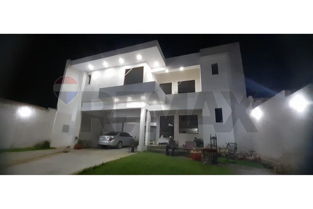 Casa en Venta en Villa Elisa
