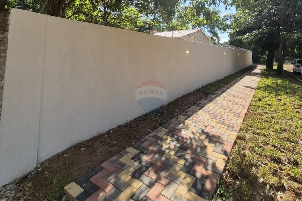 VENDO MODERNA CASA EN MRA – 2