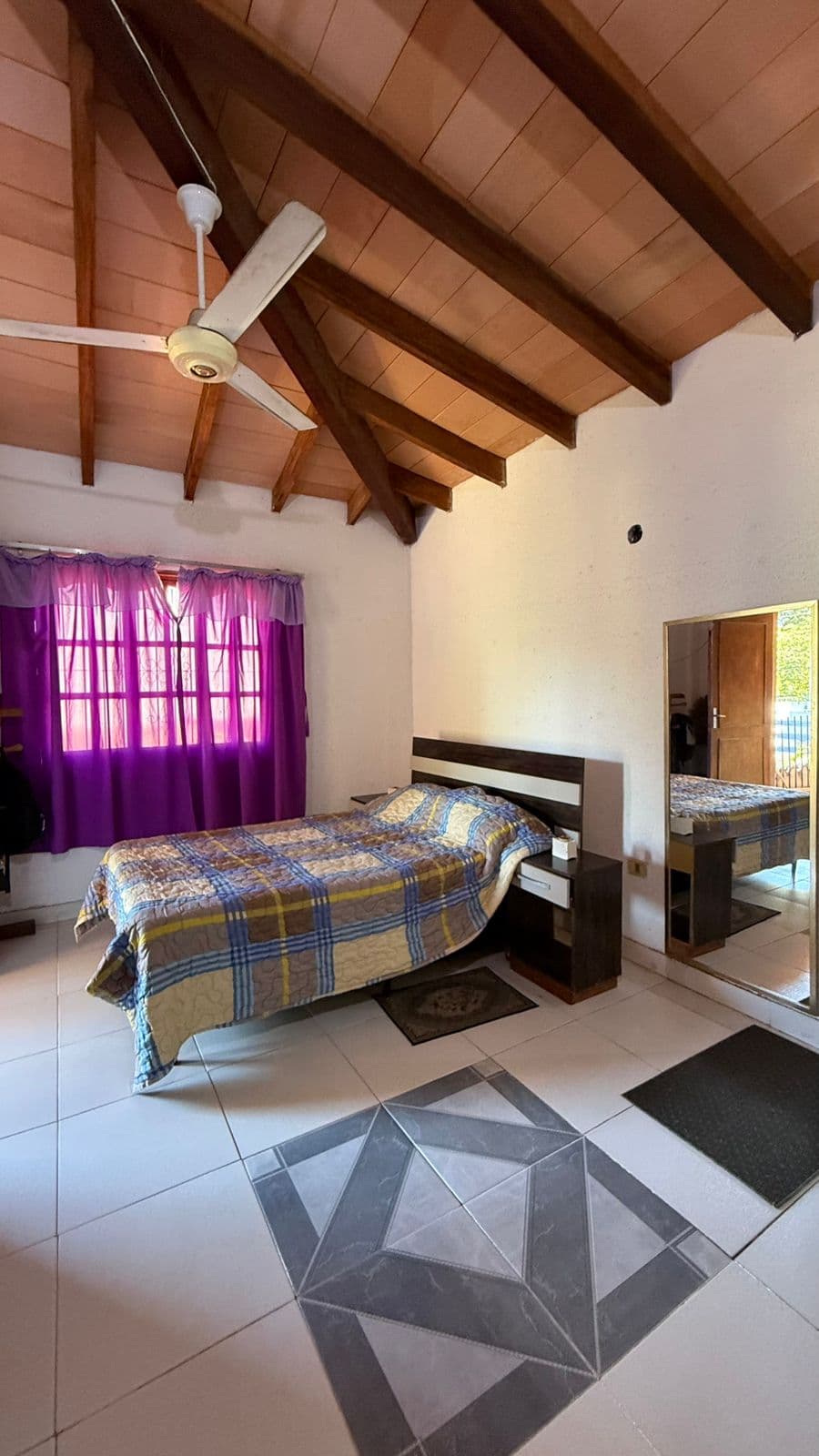 VENDO CASA EN LA CIUDAD DE LAMBARE – 3