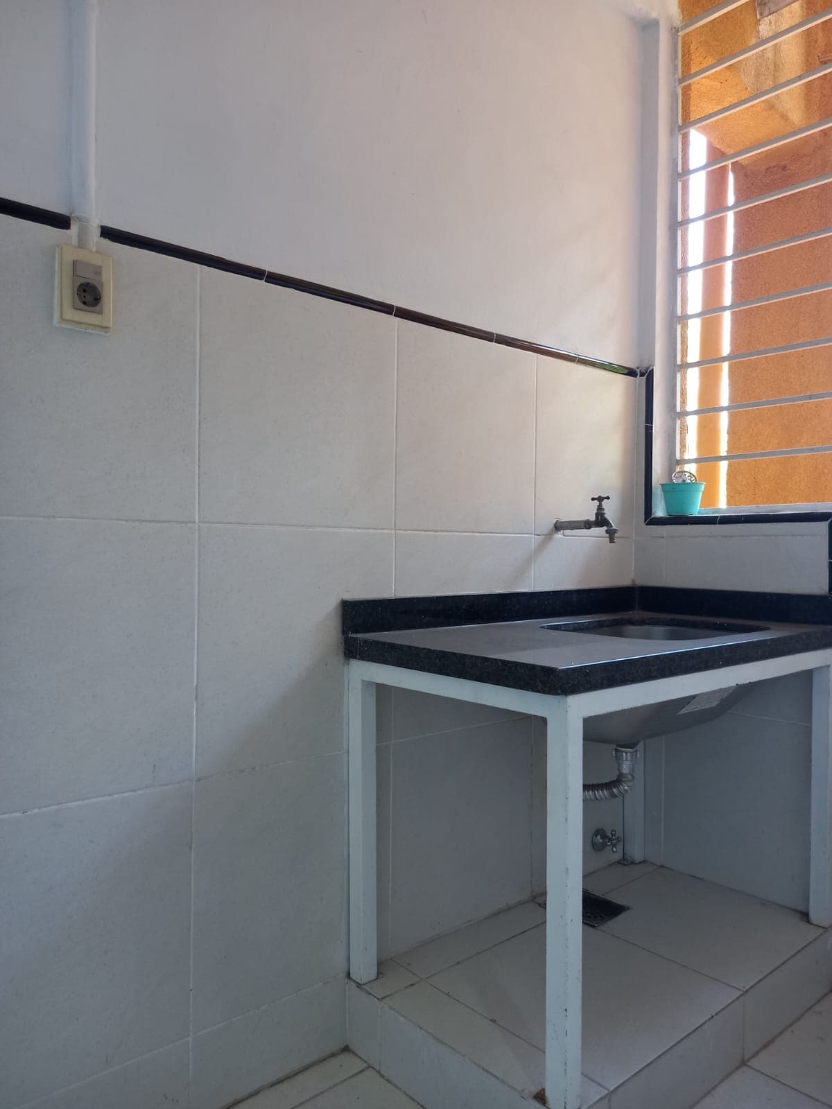 ALQUILO DEPARTAMENTO DE 1 DORMITORION EN ZONA IPS COD. 059 – 3