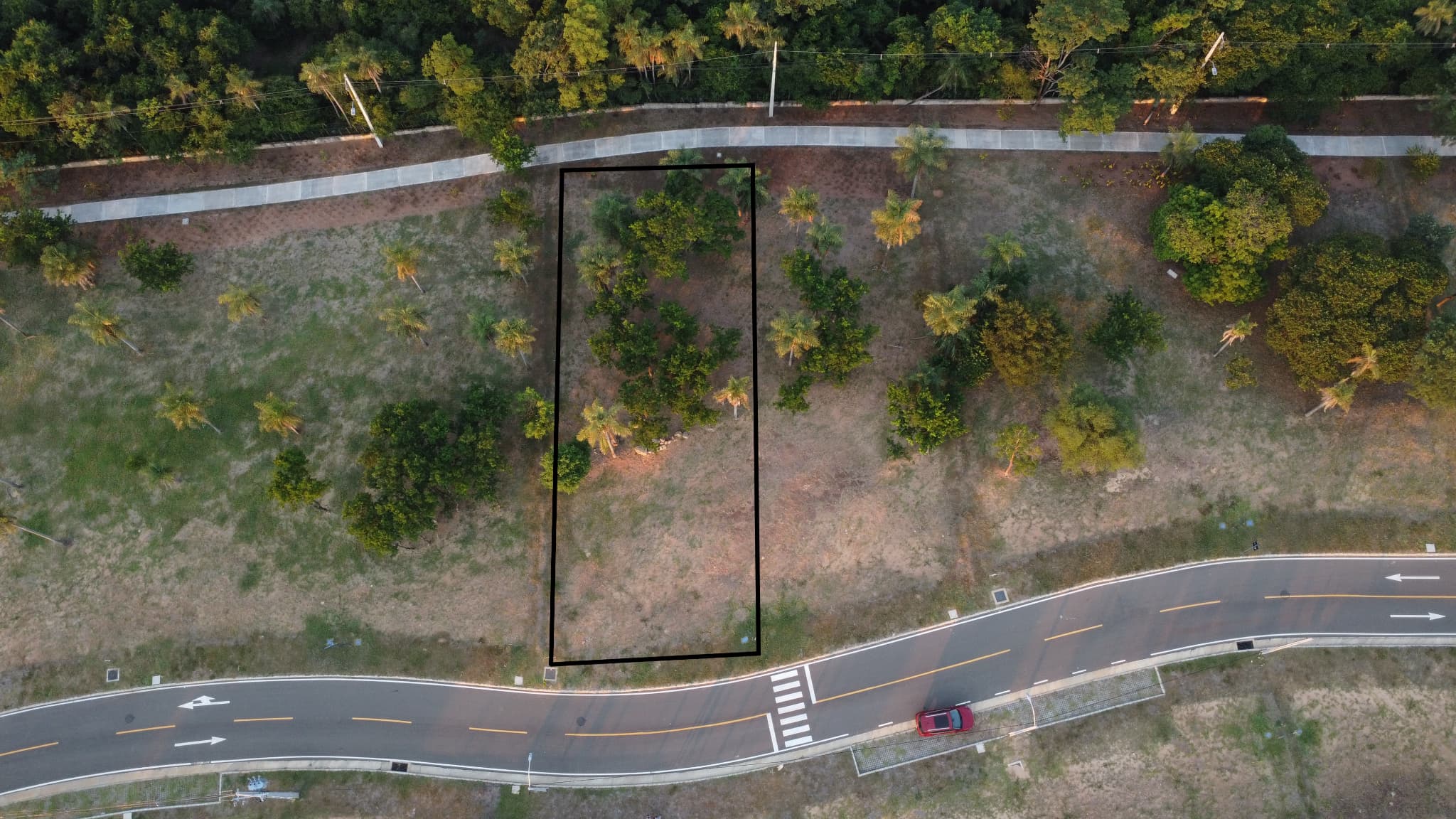 Lote en AquaBrava – Laguna con olas, árboles frutales, financiación – 2