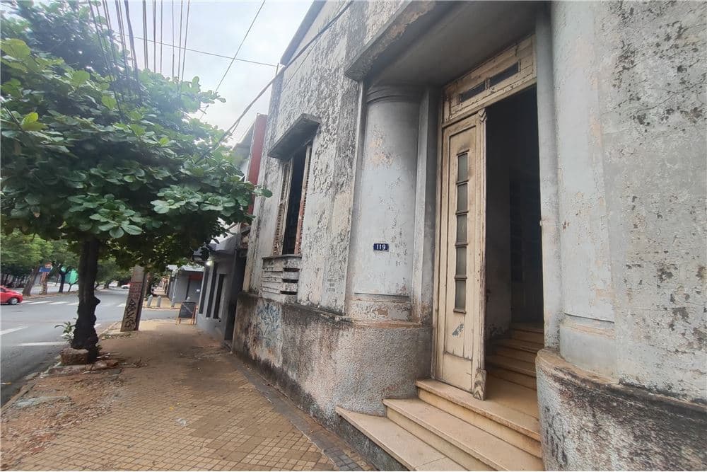 VENDO TERRENO EN ESQUINA EN EL CENTRO DE ASUNCION – 3