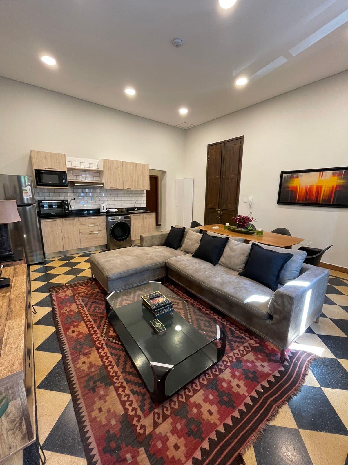 Alquilo Dpto Con Y Sin Muebles En El Centro  67 M2 1 Dormitorio – 2
