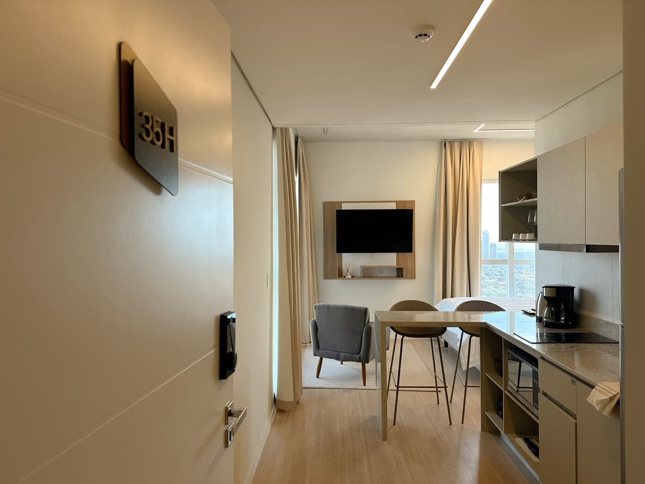 ALQUILO LOFT PETRA TOWER – 3