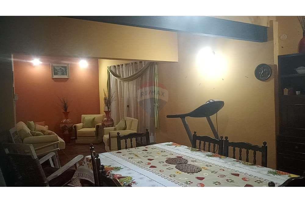 VENDO CASA ASUNCION-STA LIBRADA-12x37 – 2