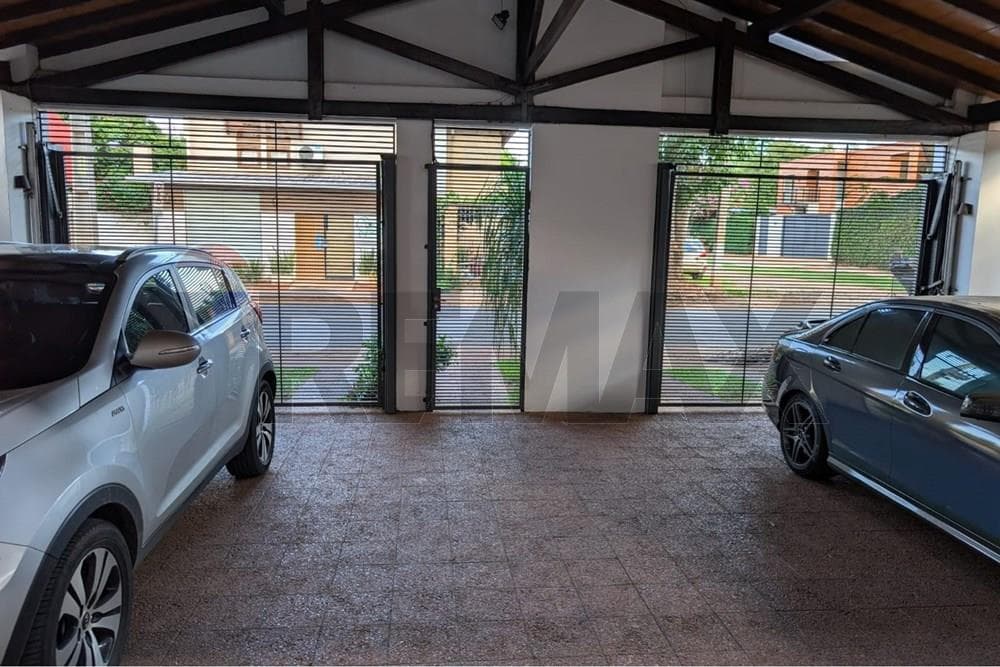 Residencia EN ALQUILER Zona Laguna Grande,(San Lo) – 2