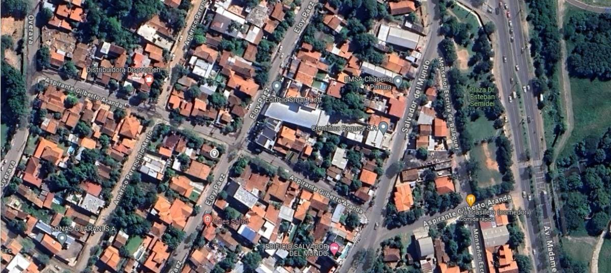 Vendo Terreno en el Barrio Salvador del Mundo – 3