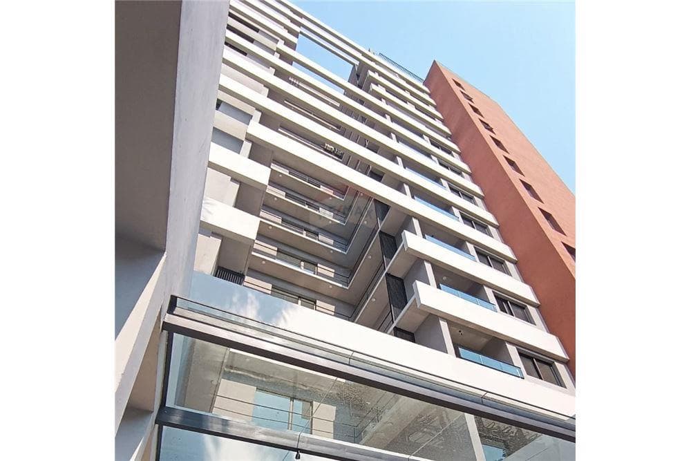 DEPARTAMENTO A ESTRENAR EN BARRIO LAS MERCEDES