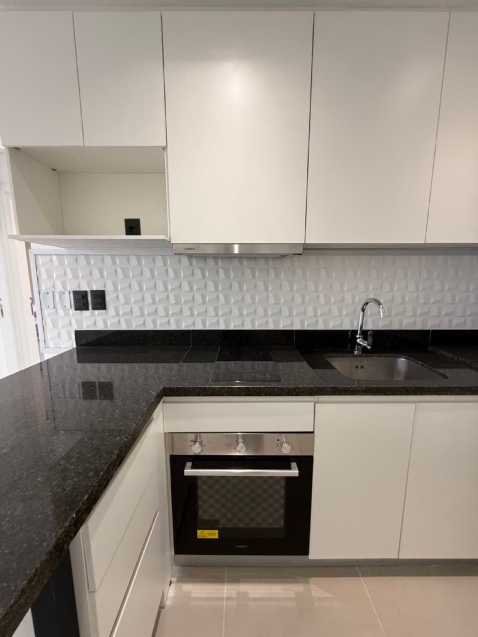 VENDO DEPARTAMENTO A ESTRENAR SOBRE MOLAS LOPEZ 2 DORMITORIOS 2 COCHERAS – 2