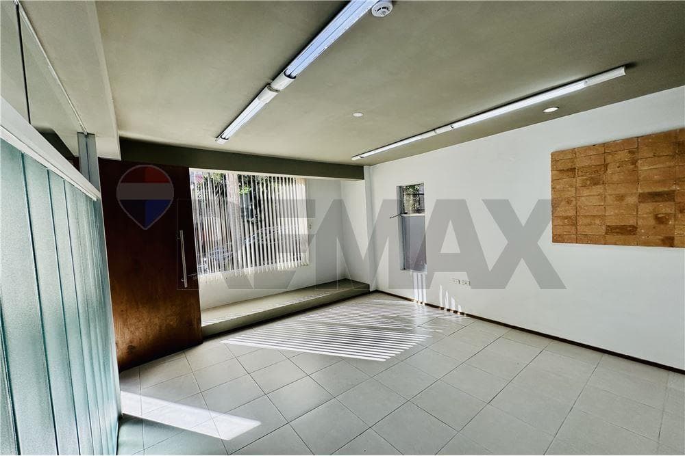 EDIFICIO CORPORATIVO EN ALQUILER — CIUDAD NUEVA, ASUNCIÓN – 3