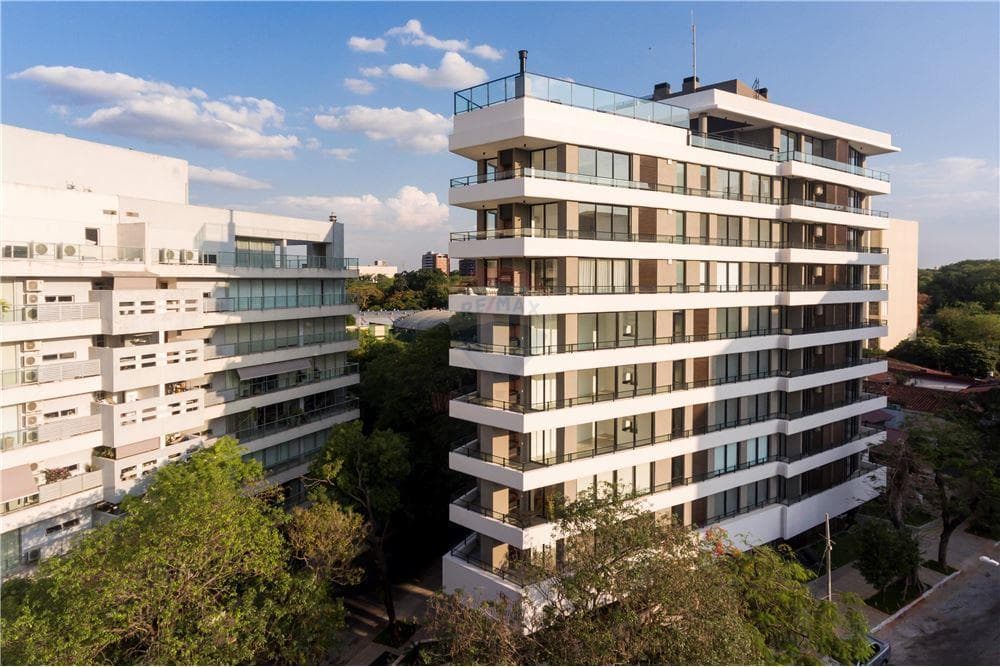 Alquilo departamento de 3 dorm en Las Mercedes Asuncion-Edif Mangore