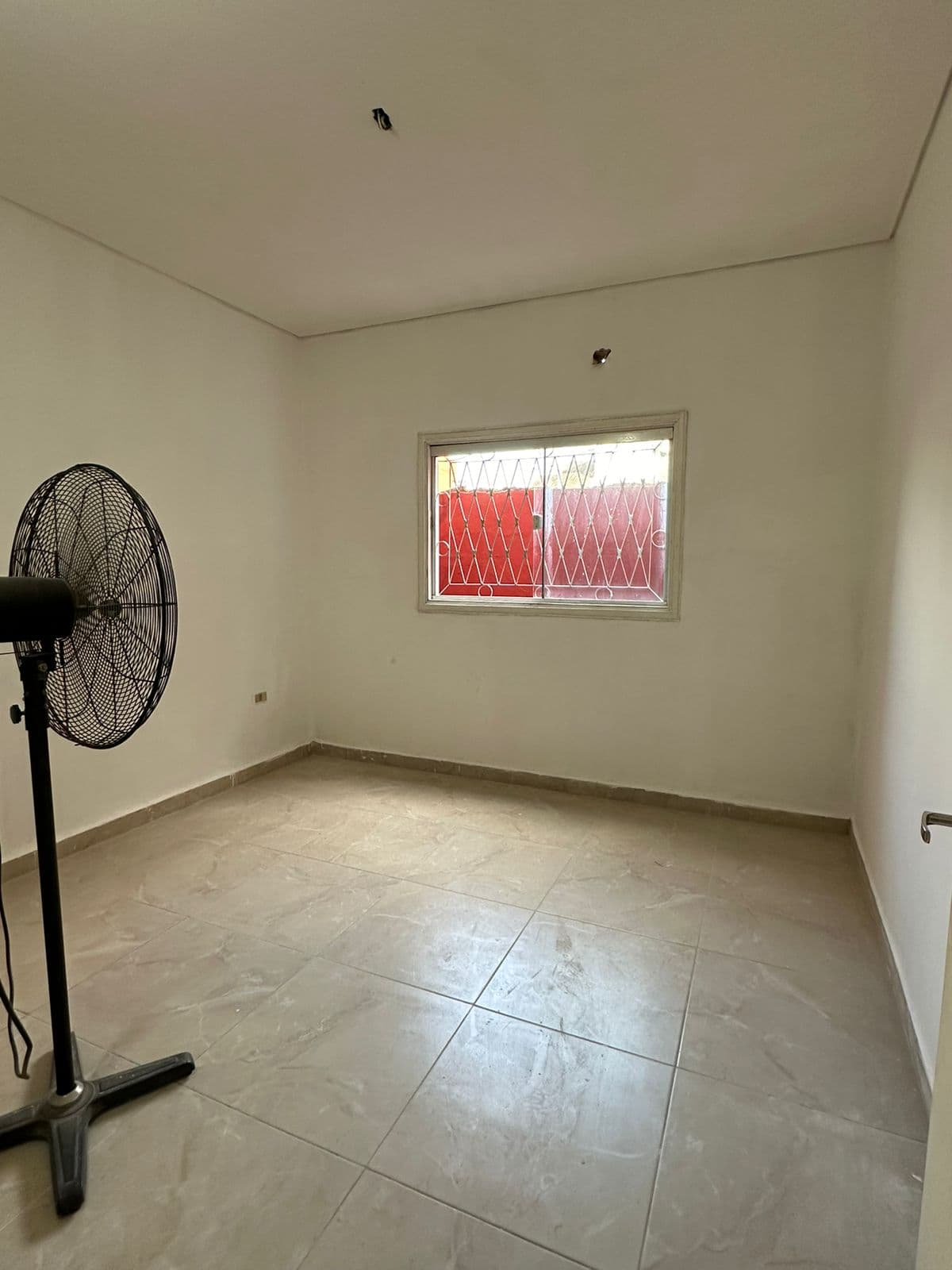 ALQUILO DEPARTAMENTO EN SAN VICENTE ASUNCION – 2