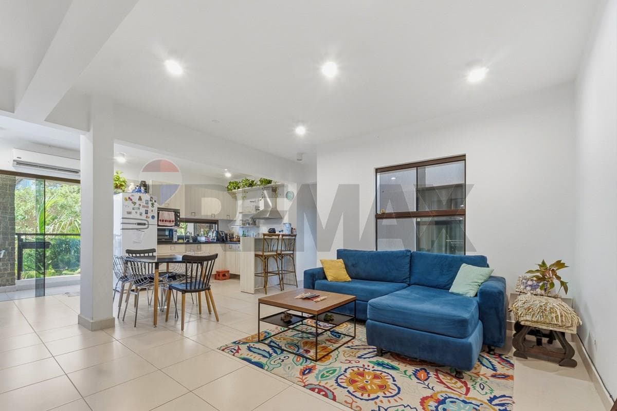 EN VENTA HERMOSO DEPARTAMENTO EN LAS CARMELITAS – 3