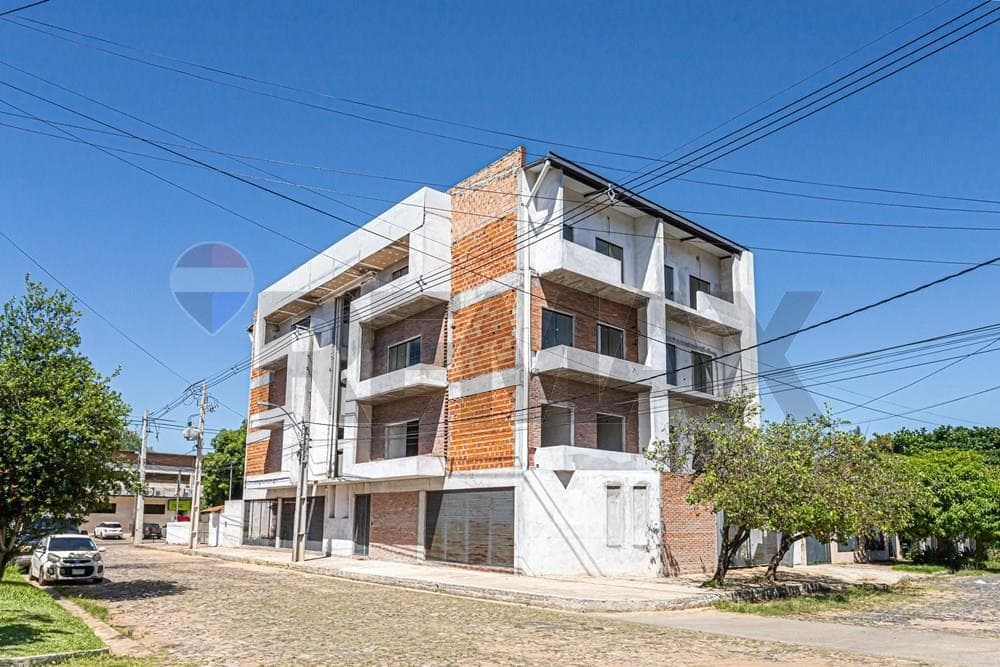 Edificio Fátima en Loma Pytá - 12 Departamentos en Venta - Zona UMAX