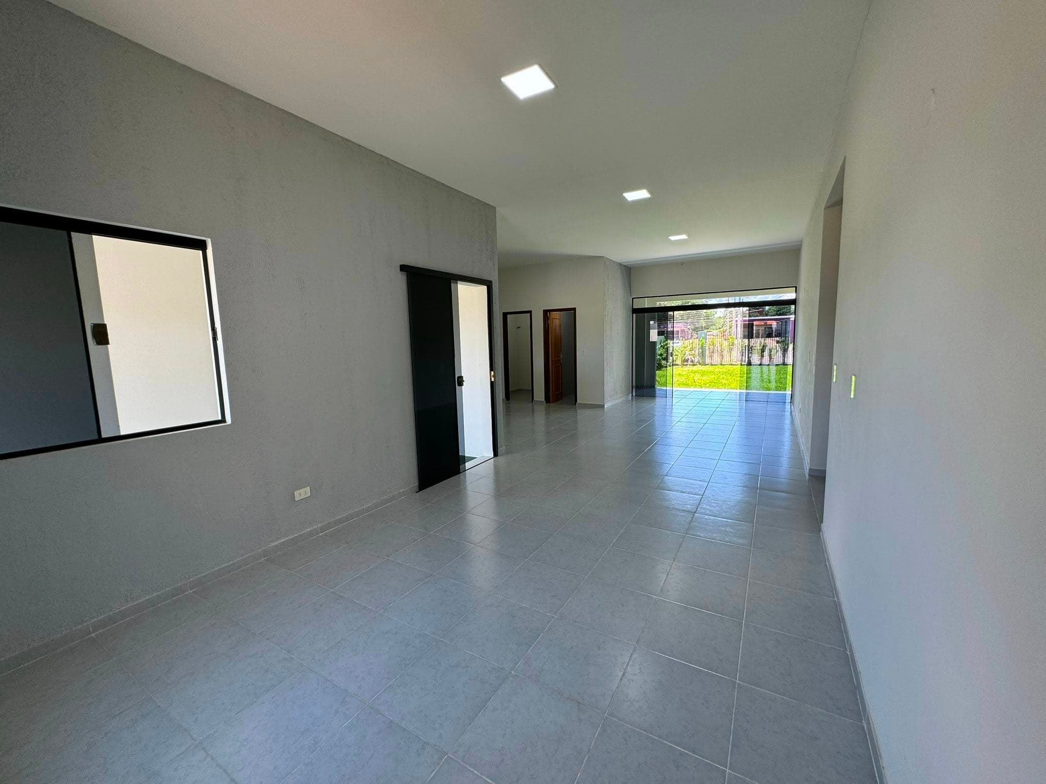 Vendo Amplia Casa dentro del Condominio Cerrado Kambuchi – 3